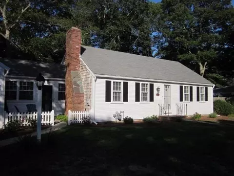 175 Highland Dr, Centerville, MA 02632 photo 2