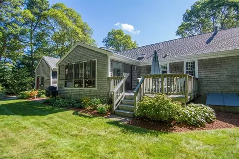 71 Sandy Valley Rd, Marstons Mills, MA 02648 photo 6