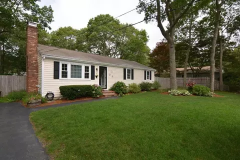 129 Sheaffer Rd, Centerville, MA 02632 photo 2