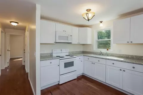 26 Howard Ave, Bourne, MA 02532 photo 6