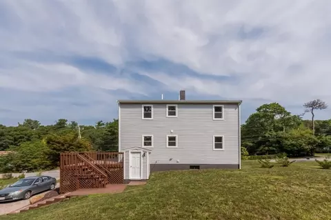 26 Howard Ave, Bourne, MA 02532 photo 17