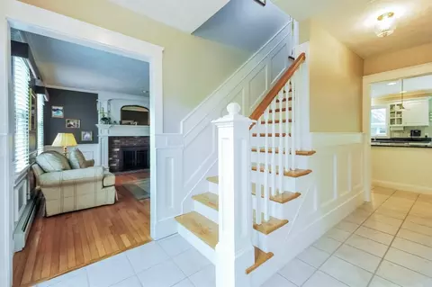 185 Capes Trl, West Barnstable, MA 02668 photo 4