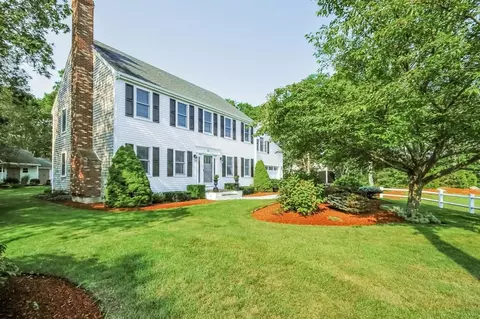 185 Capes Trl, West Barnstable, MA 02668 photo 1