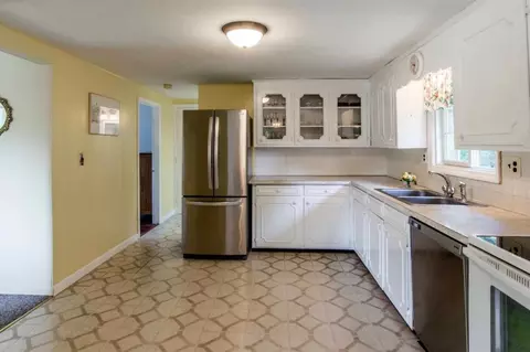 77 Pine St, Edgartown, MA 02539 photo 5