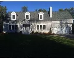 40 W North Way, Mashpee, MA 02649 photo 1