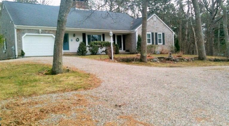 1455 Old Post Rd, Marstons Mills, MA 02648 photo 1