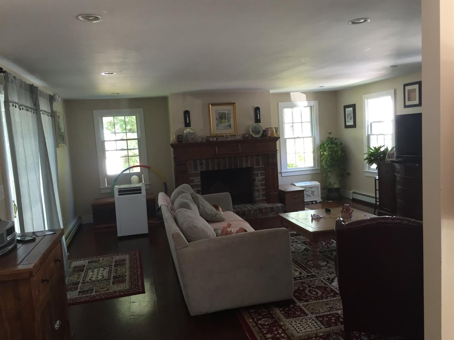 555 Phinneys Ln, Centerville, MA 02632 photo 3