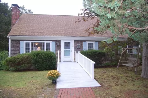 474 Willow St, West Barnstable, MA 02668 photo 2