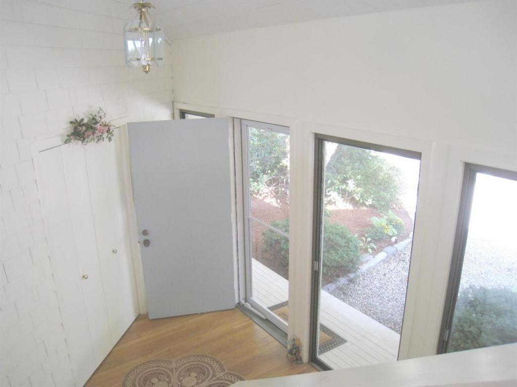 72 Clamshell Point Ln, Cotuit, MA 02635 photo 5