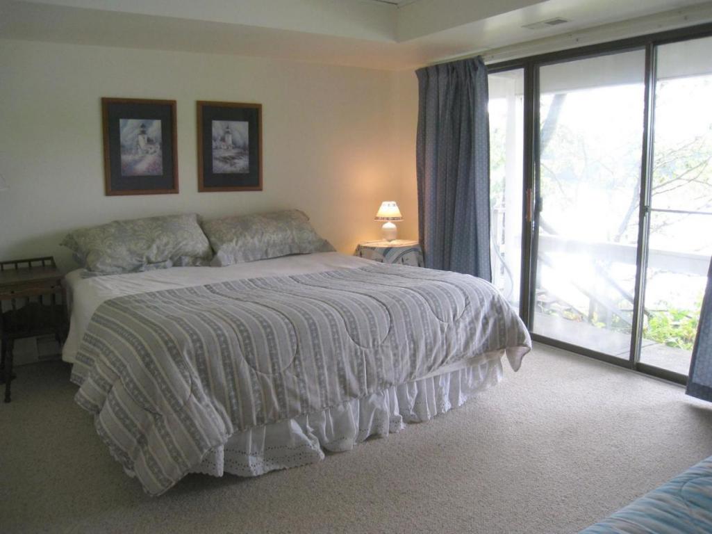 72 Clamshell Point Ln, Cotuit, MA 02635 photo 21