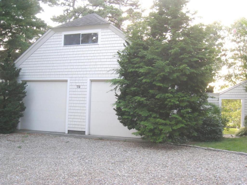 72 Clamshell Point Ln, Cotuit, MA 02635 photo 2