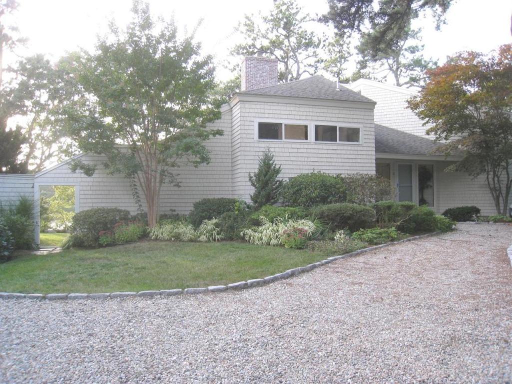 72 Clamshell Point Ln, Cotuit, MA 02635 photo 1