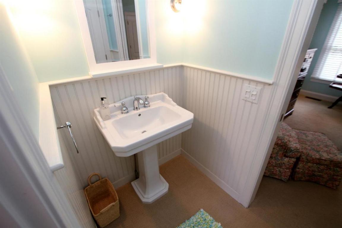33 Jonathan Dr, Dennis, MA 02638 photo 18