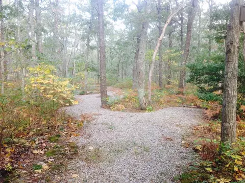 305 Braggs Ln, Barnstable, MA 02630 photo 24