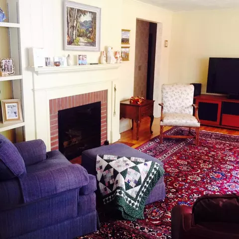 305 Braggs Ln, Barnstable, MA 02630 photo 2