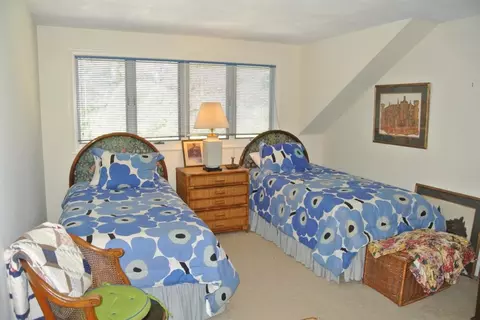 7 Glenneagle Dr, Mashpee, MA 02649 photo 15