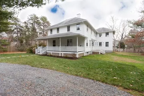 30 Nickerson Dr, Cotuit, MA 02635 photo 1