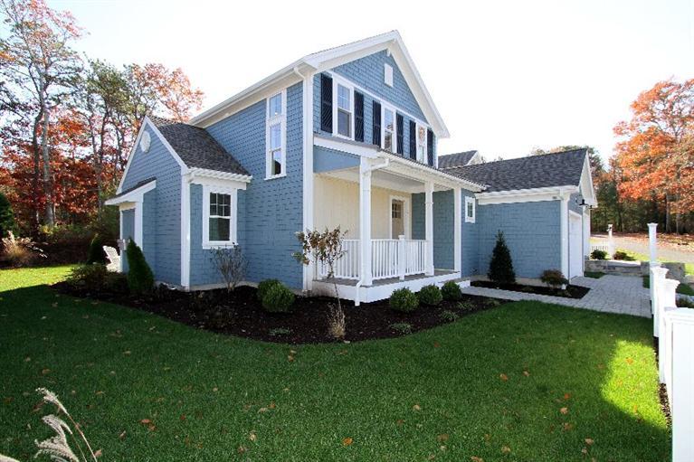 16 Cottage Ln, Mashpee, MA 02649 photo 2