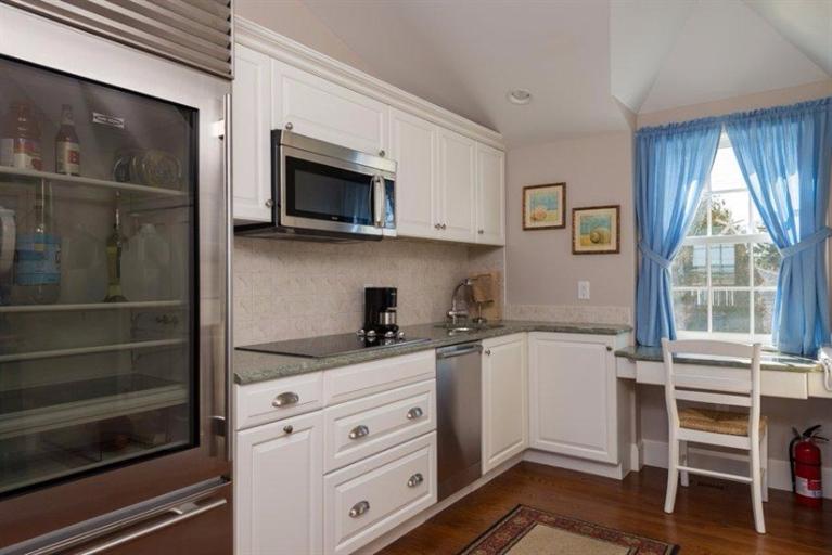 756 Main St, Cotuit, MA 02635 photo 17
