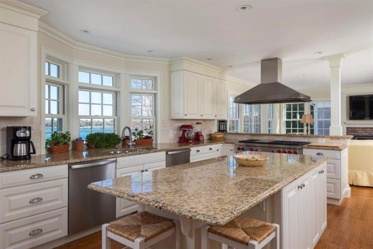 756 Main St, Cotuit, MA 02635 photo 8