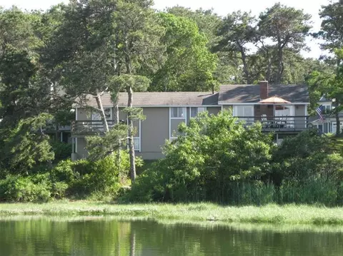 4 Summersea Rd, Mashpee, MA 02649 photo 2