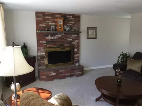 39 Degrass Rd, Mashpee, MA 02649 photo 2