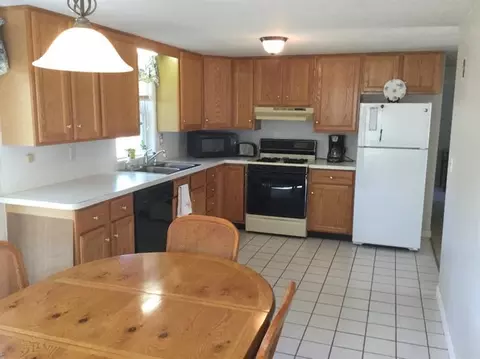 39 Degrass Rd, Mashpee, MA 02649 photo 10