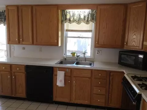 39 Degrass Rd, Mashpee, MA 02649 photo 8