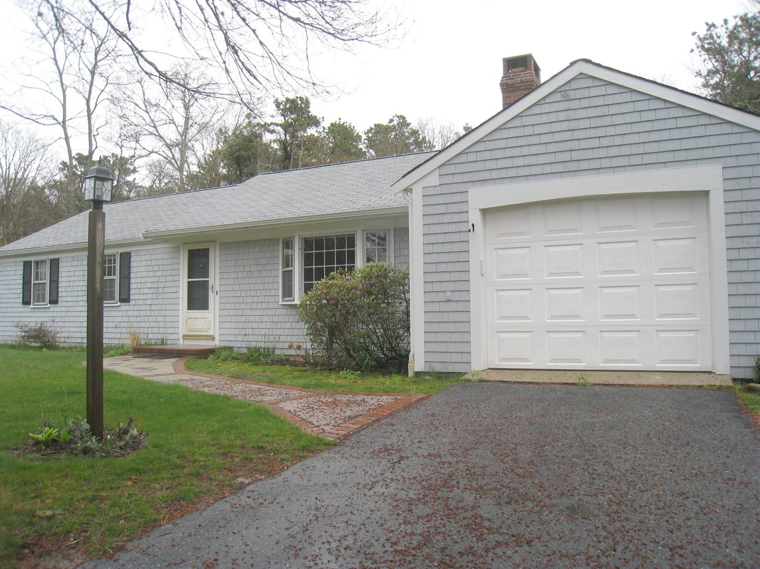306 Buckskin, Centerville, MA 02632 photo 2