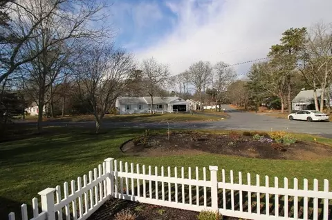 85 Outpost Ln, Centerville, MA 02632 photo 29