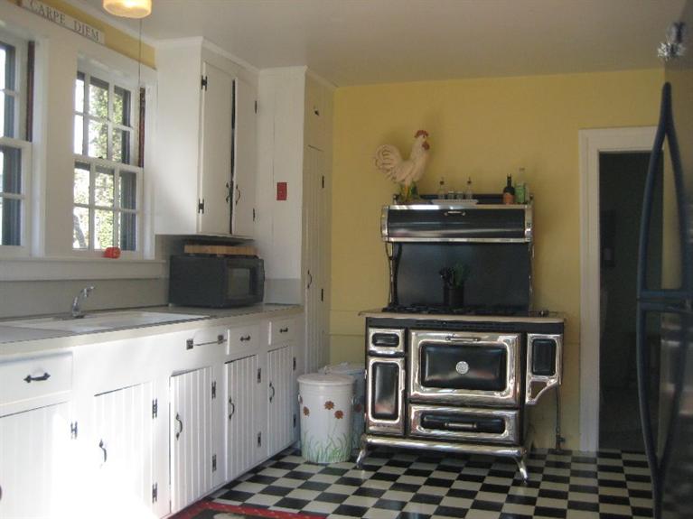 12 Bay St, Osterville, MA 02655 photo 4