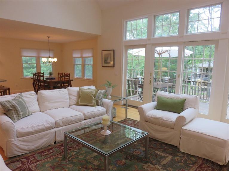 41 Glenneagle Dr, Mashpee, MA 02649 photo 5