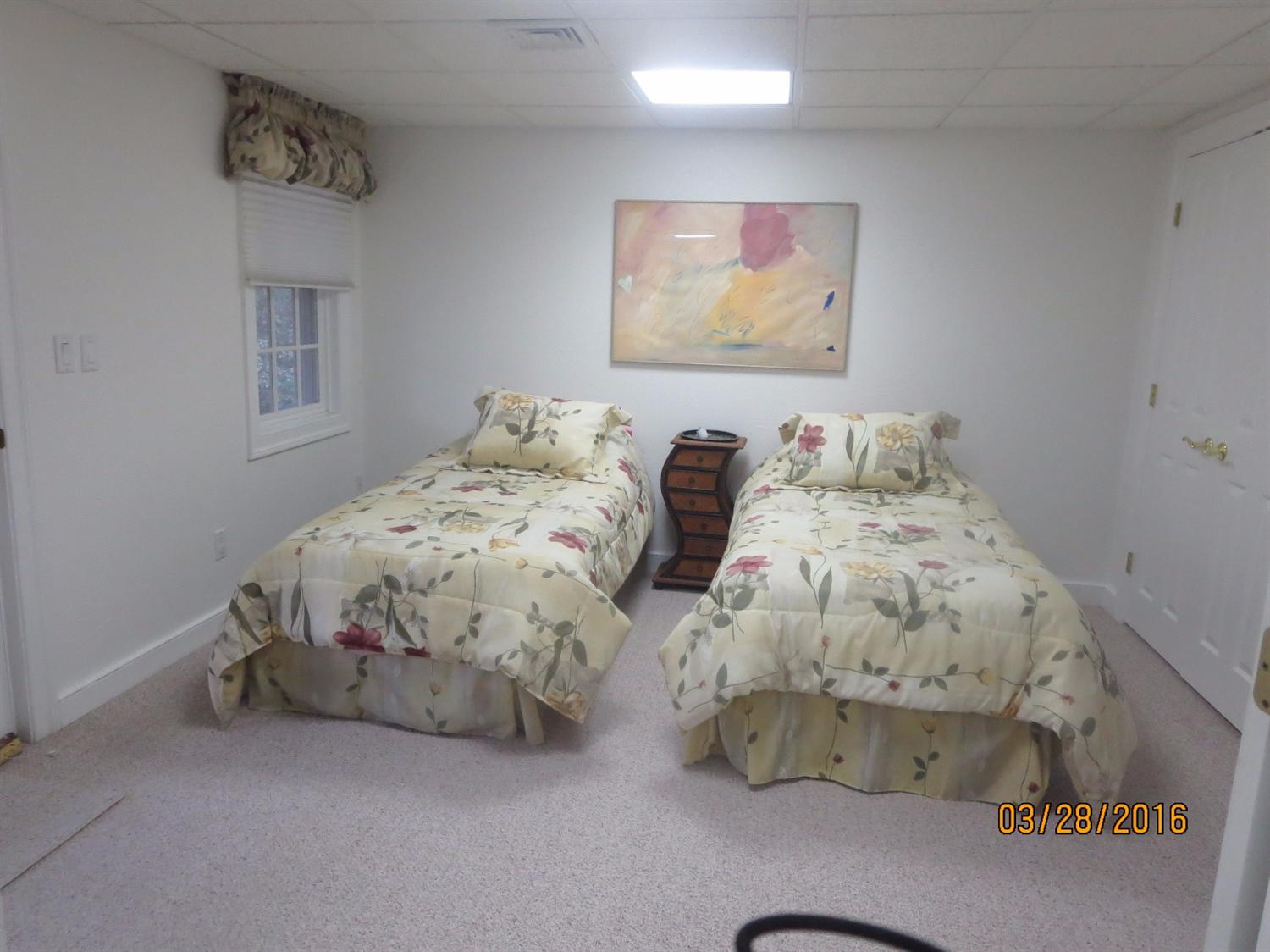 22 Hampton Ct, Mashpee, MA 02649 photo 11