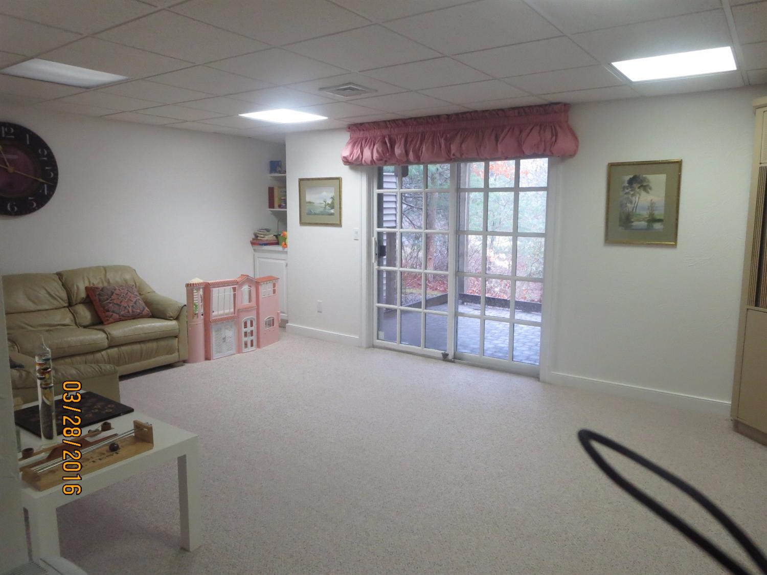 22 Hampton Ct, Mashpee, MA 02649 photo 10
