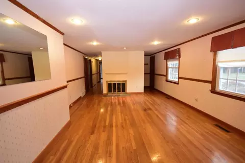 63 Willimantic Dr, Marstons Mills, MA 02648 photo 9