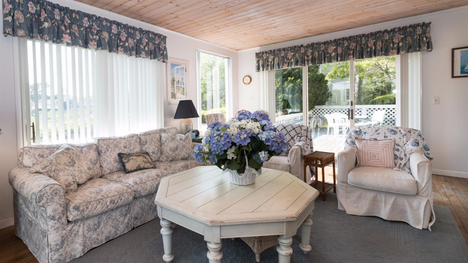 6 Cross Tree Way, Mashpee, MA 02649 photo 5