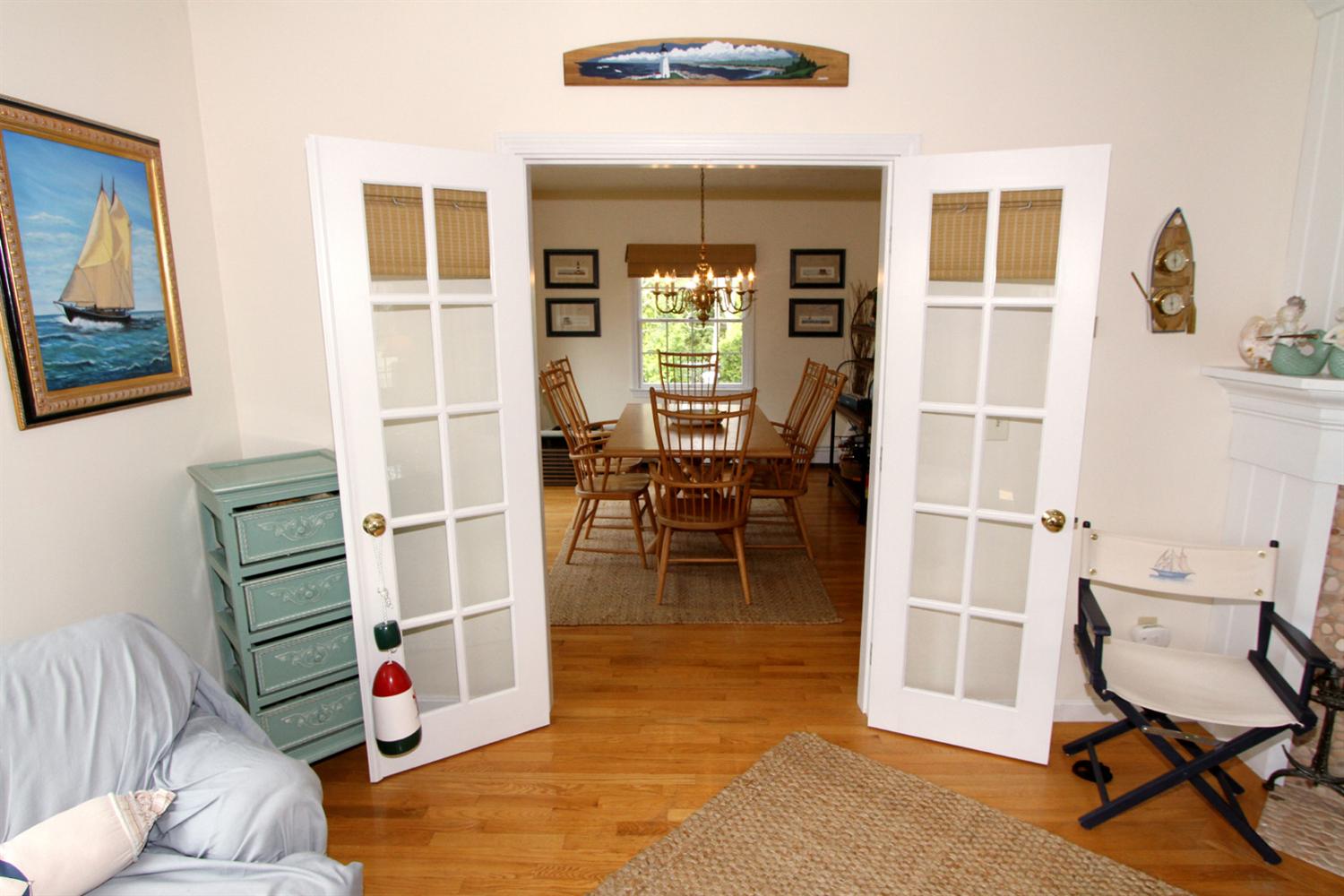 135 Shore Dr, Mashpee, MA 02649 photo 7