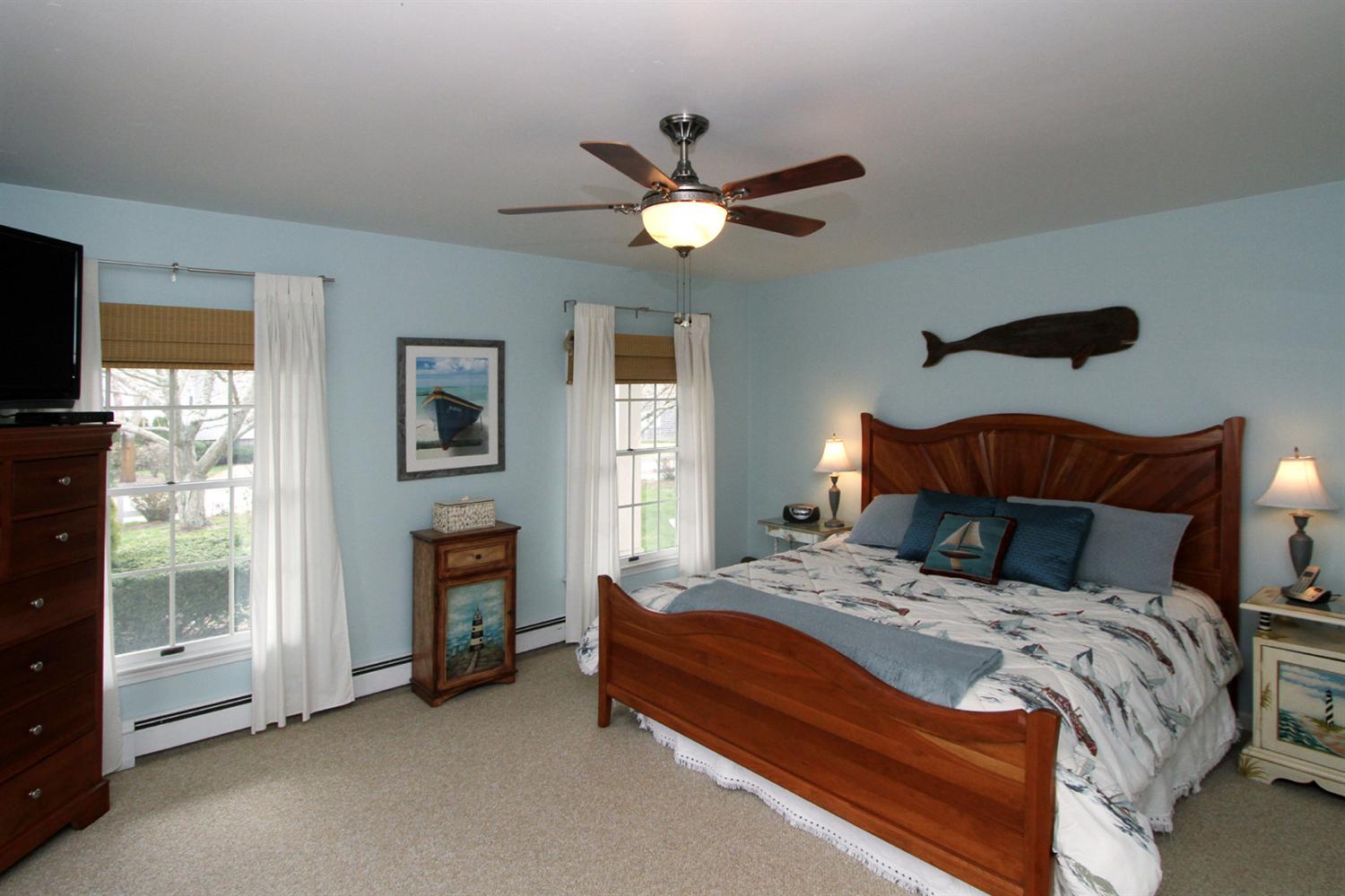 135 Shore Dr, Mashpee, MA 02649 photo 12