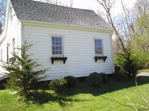 215 Parker Rd, West Barnstable, MA 02668 photo 9