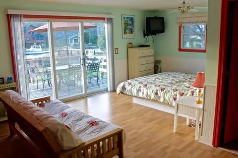 345 Monomoscoy Rd, Mashpee, MA 02649 photo 12