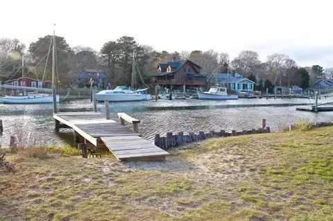 345 Monomoscoy Rd, Mashpee, MA 02649 photo 14