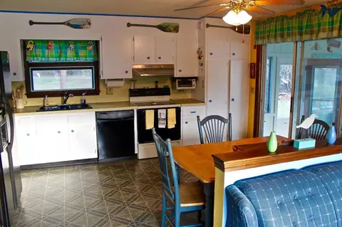 345 Monomoscoy Rd, Mashpee, MA 02649 photo 8