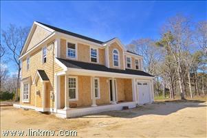 42 N Eighth St, Edgartown, MA 02539 photo 1