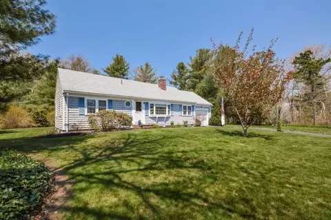 100 Mooring Dr, Cotuit, MA 02635 photo 2
