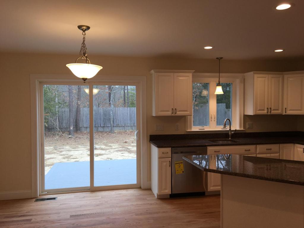 31 Rainbow Ln, Mashpee, MA 02649 photo 4