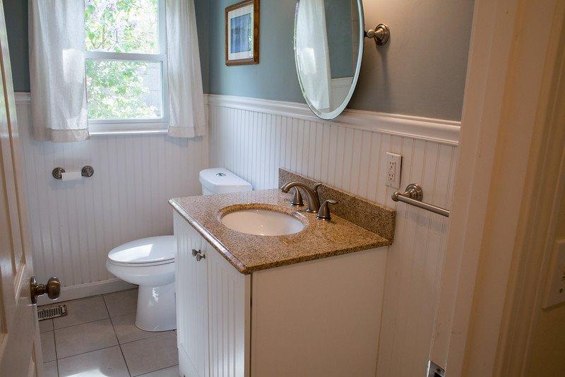 21 Forest Dr, Mashpee, MA 02649 photo 3