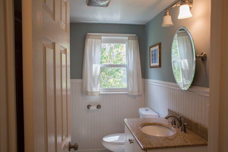 21 Forest Dr, Mashpee, MA 02649 photo 5