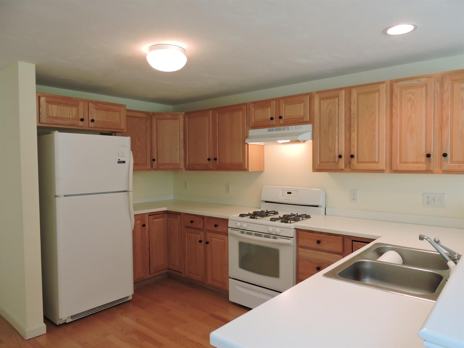 2 Par Three Ct, Mashpee, MA 02649 photo 5