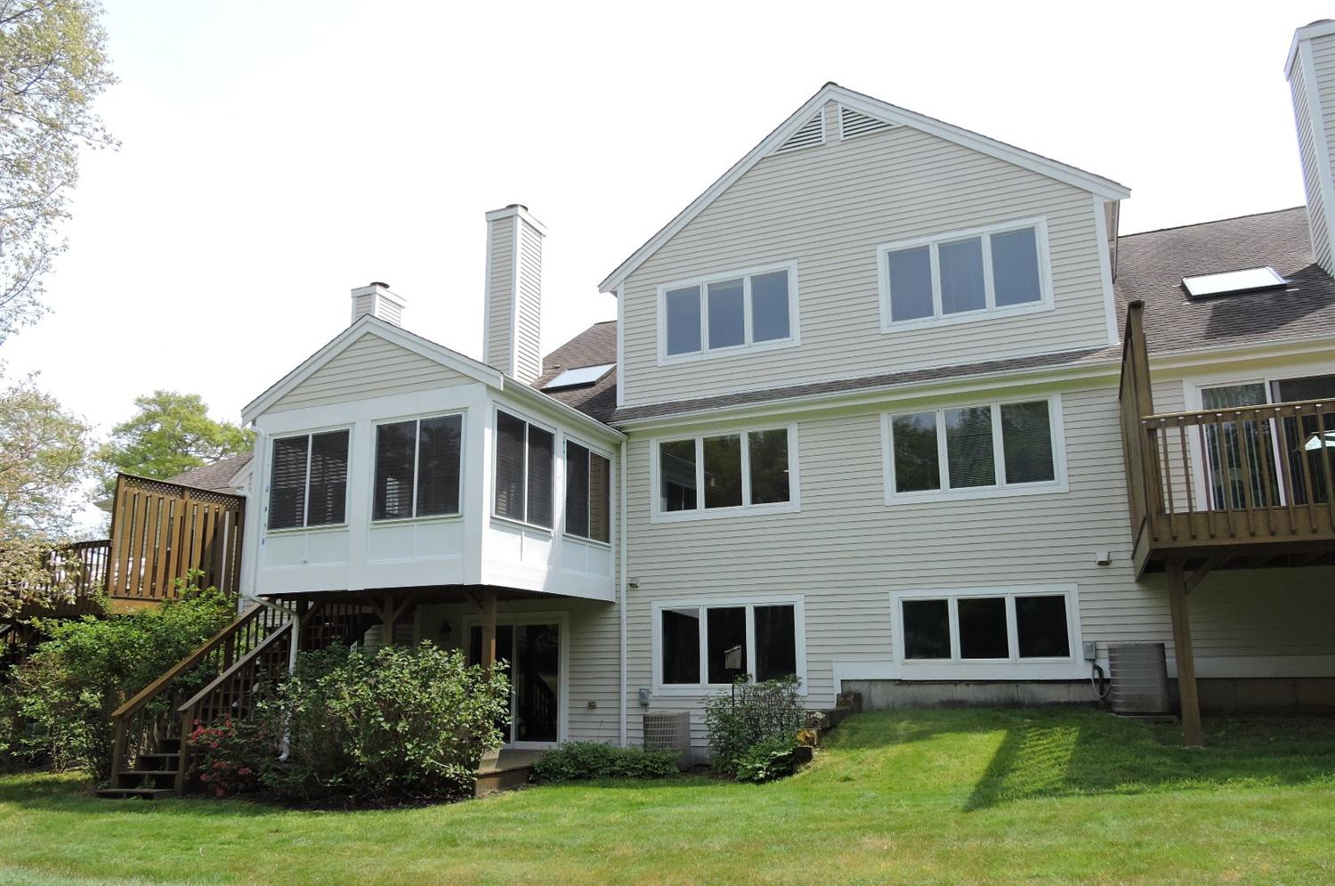 2 Par Three Ct, Mashpee, MA 02649 photo 2