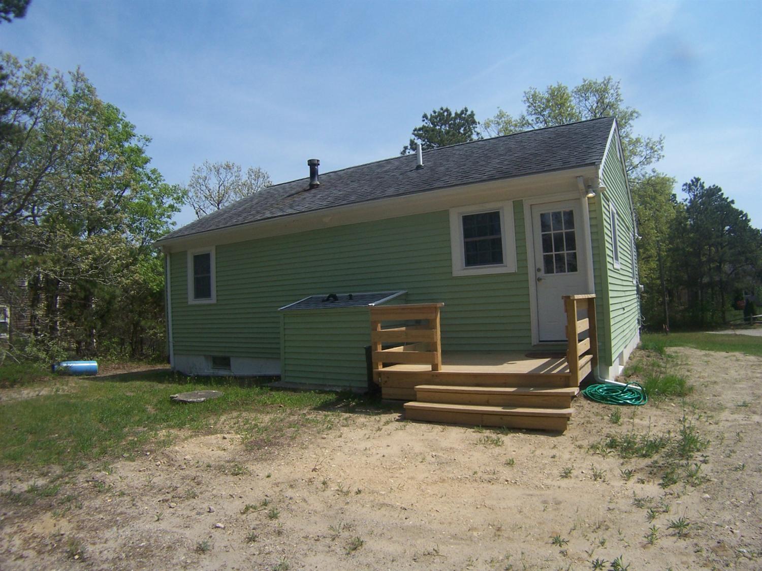 45 Coombs Ln, Mashpee, MA 02649 photo 3